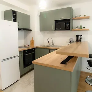 https://appartement-cosy-45-m2-avec-terrasse.fr-paris.fr